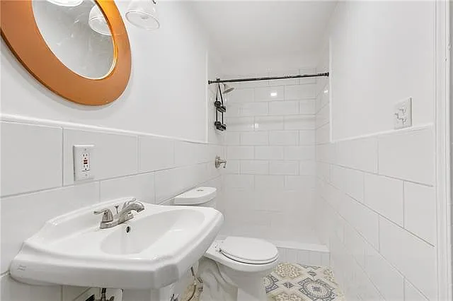 2404 Bienville St — Photo 18