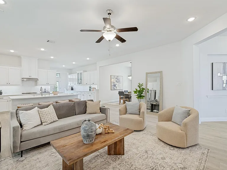 5304 Babcock Rd — Photo 10