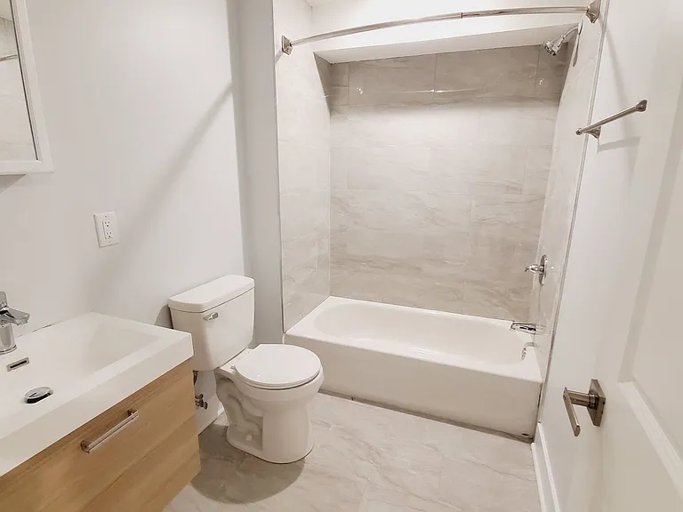 3852 W Girard Ave — Photo 13