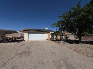 541 7th Ave NE, Rio Rancho, NM 87124