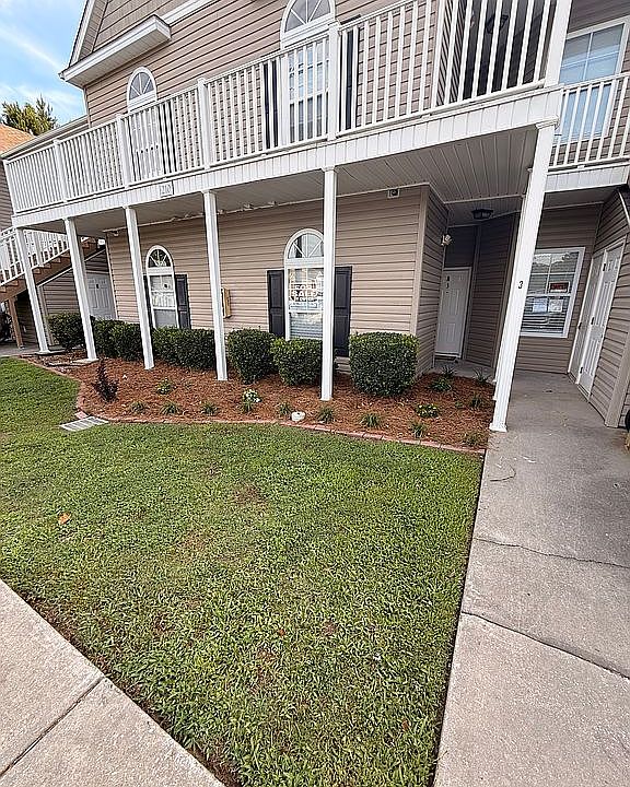 1st image of 210 Portsmith Dr Building 11