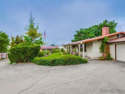 2241 Avenida Del Diablo, Escondido, CA, 92029