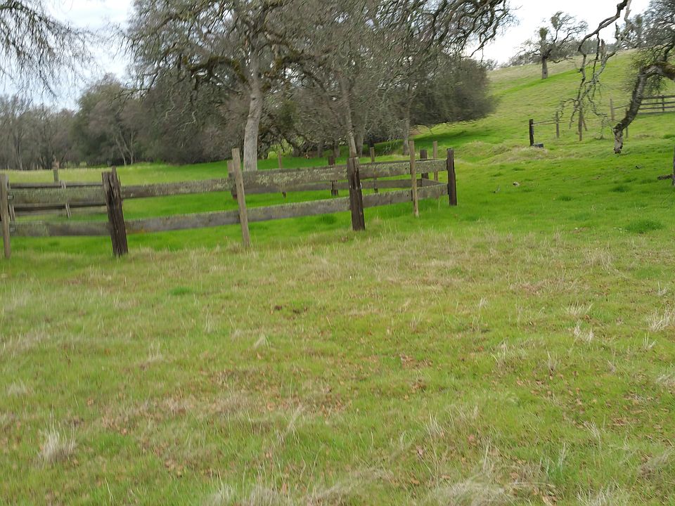 2nd image of 000 Muller Rd