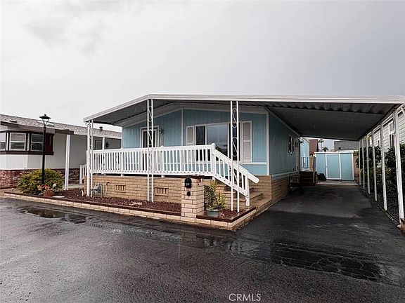 3rd image of 235 Albatross Ln