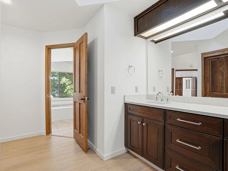 2561 Rolling Hills Ct — Photo 25