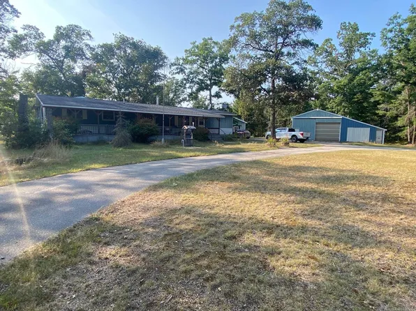4837 N Fairview Rd, West Branch, MI 48661