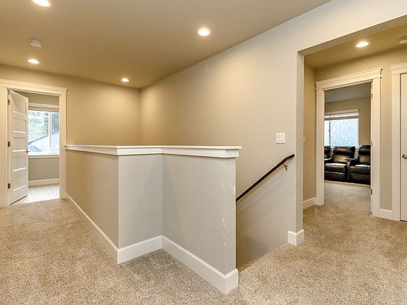 5th image of 17405 75th Avenue Ct E