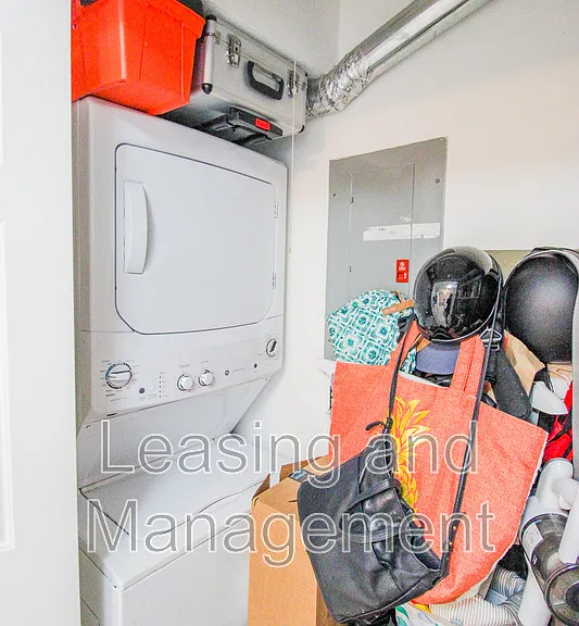 1423 Ashley River Rd #1D — Photo 7