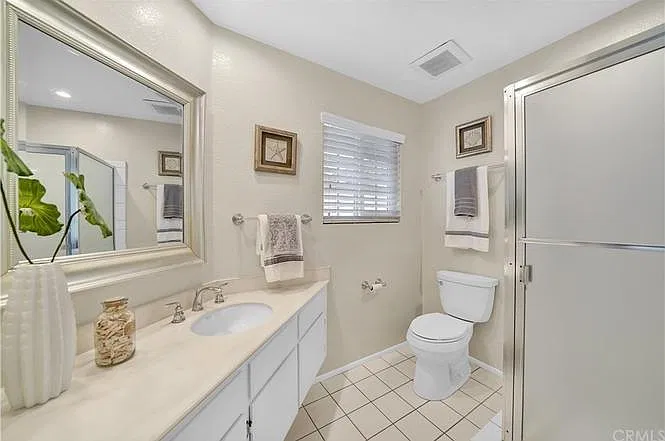 24332 Dale Dr — Photo 3