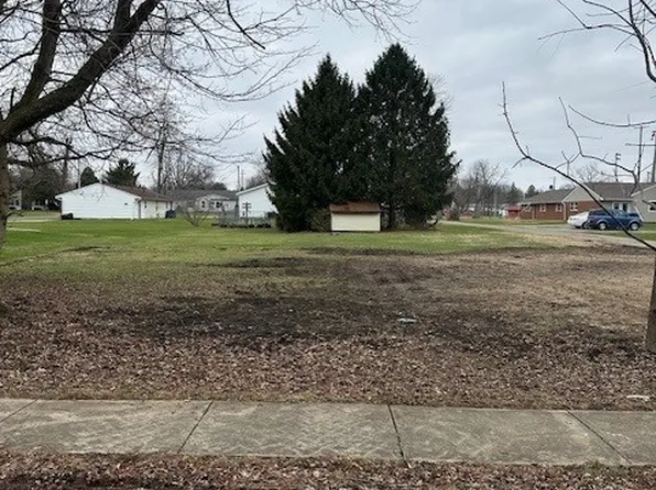 106 Cherry St, North Lewisburg, OH 43060