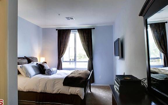 3rd image of 6400 Crescent Park E APT 222