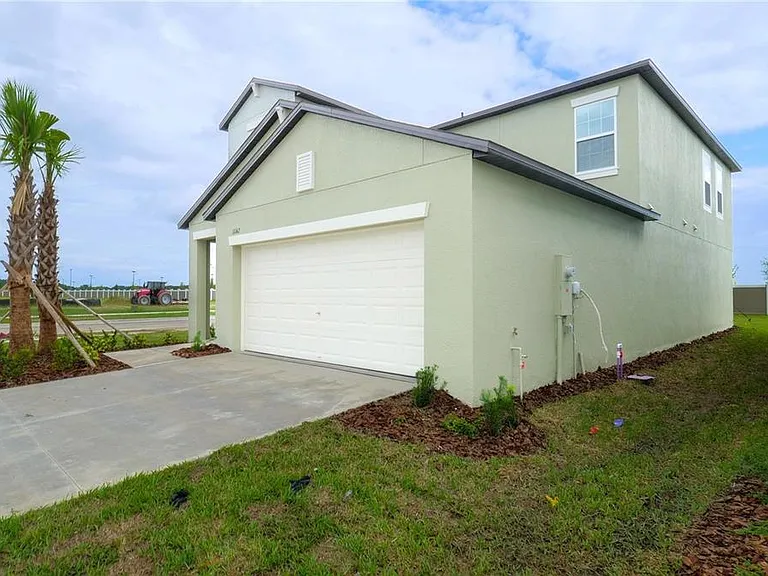 11142 Radiant Shore Loop — Photo 2