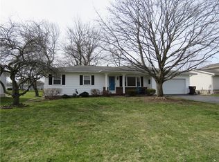 51 Red Rock Cir, Rochester, NY 14626