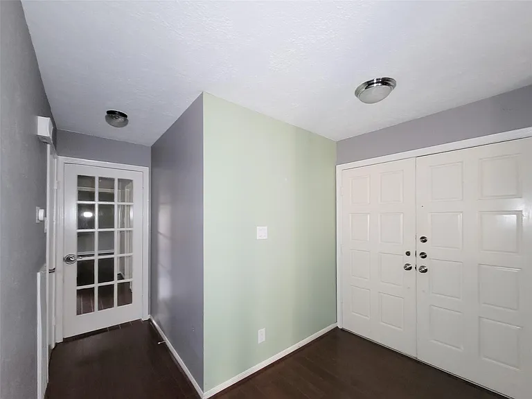 2815 Cambridge Ln — Photo 20