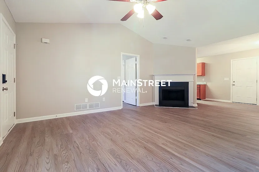 154 Wyngate Ct — Photo 3