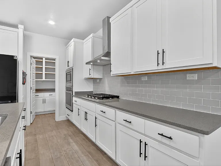 2233 Sandstone Pl — Photo 16