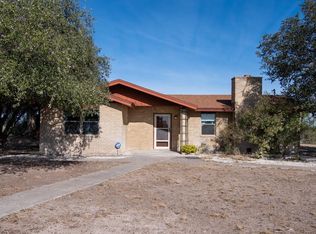 107 Arbor Ave, Del Rio, TX 78840