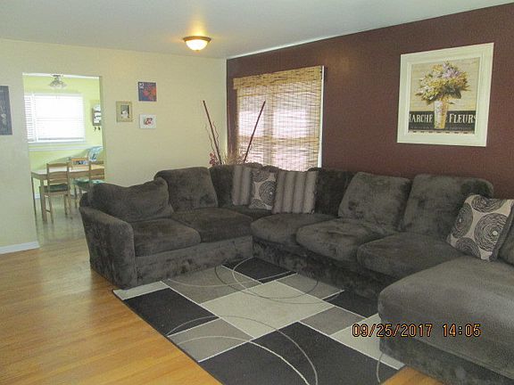 4th image of 3025 Euclid Dr