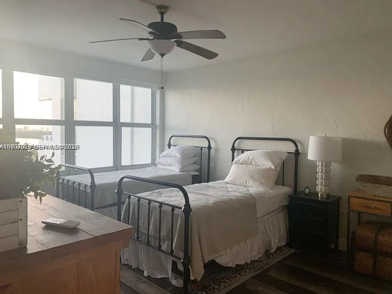 3111 N Ocean Dr #811 — Photo 8