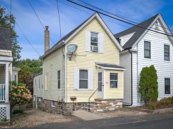 62 Crescent St, Swampscott, MA 01907