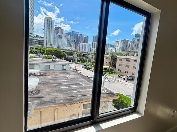 5th image of 436 SW 6th St #19