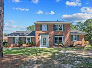 1999 Westcliff Rd, Fayetteville, NC 28304