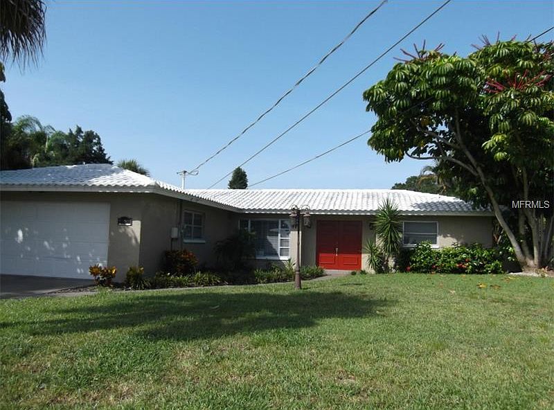 1st image of 1630 Pomelo Dr