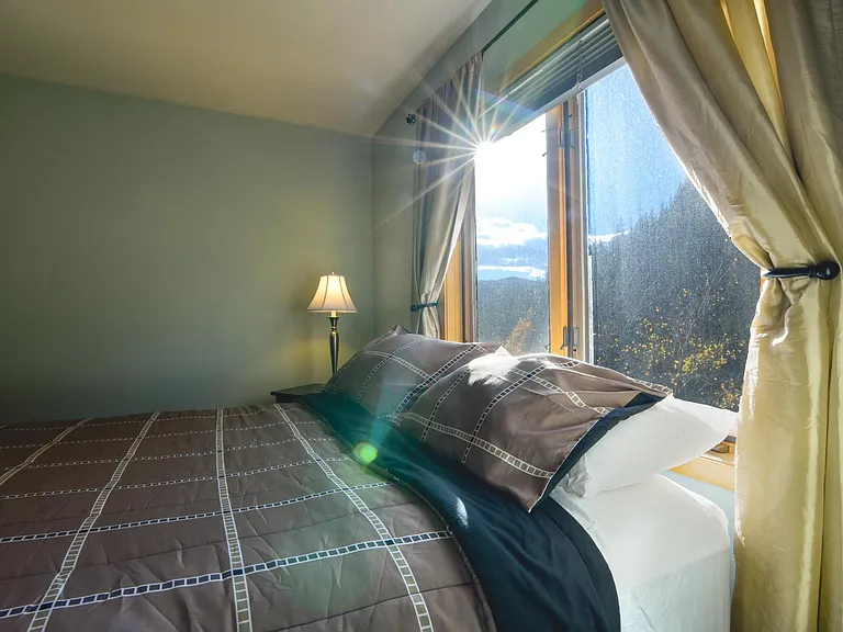 Back Bedroom - Layout #2