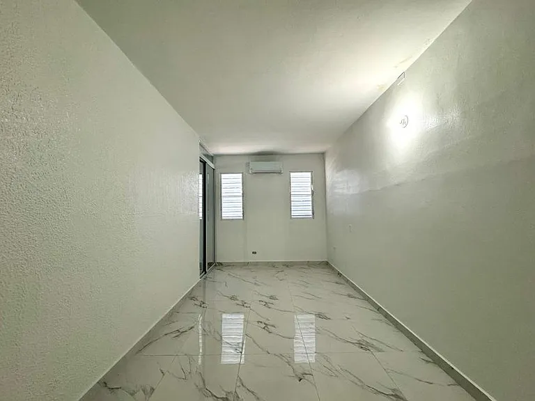 Solar 10-A Bloque A Apt B Urb Villa Grillasca Bo C — Photo 7