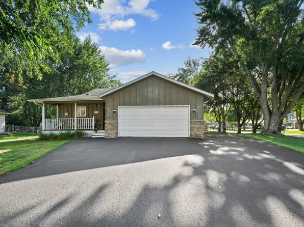 9146 Ives Ln N, Maple Grove, MN 55369