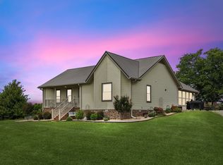 1122 Tamara Ln, Columbia, TN 38401