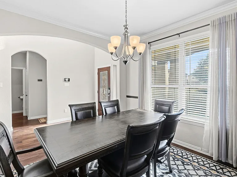 4435 Bearberry Ave — Photo 6