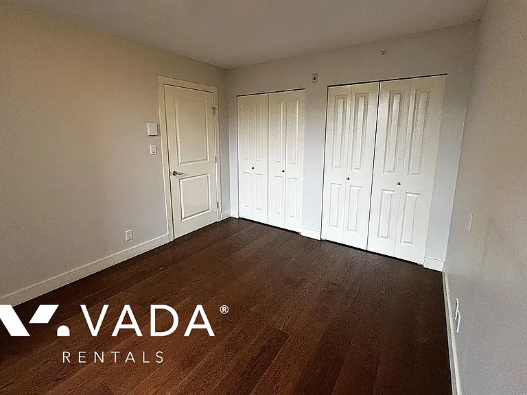 3638 Vanness Ave #303 — Photo 9