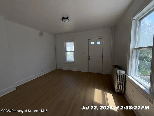 1427 N Main Ave — Photo 8