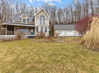 1804 Gilman Rd, Hinesburg, VT 05461
