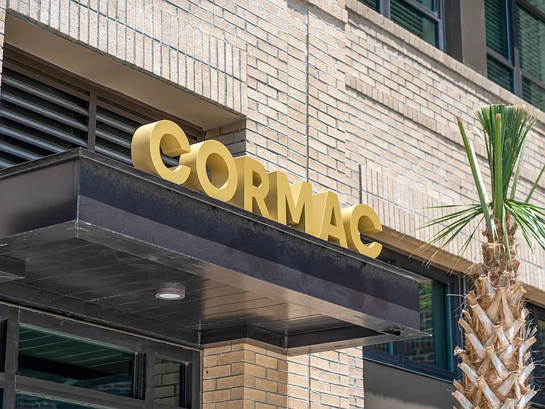 Cormac — Photo 1