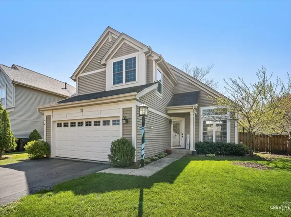 12 Middlefield Ct, Lake In The Hills, IL 60156