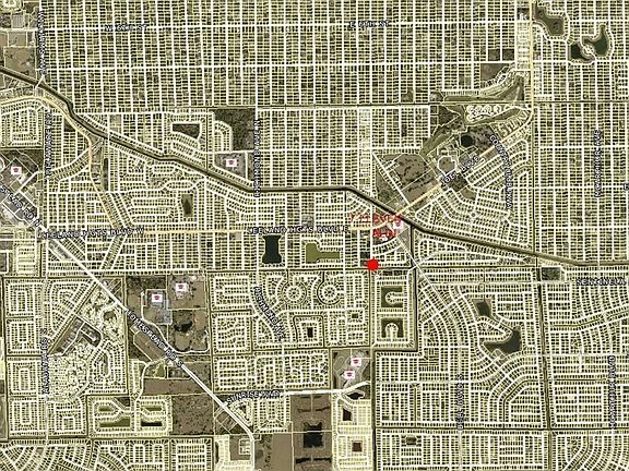 4th image of 1202 Albemarle Cir