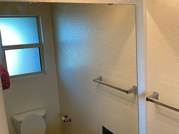 2nd image of 1709 Tanner Cir APT A