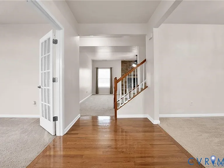 12206 Rotunda Ln — Photo 4