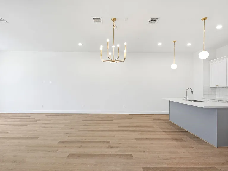 7709 Earl Rudder Way — Photo 24