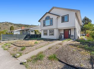 859 Richter St, Kelowna, BC V1Y 2J9