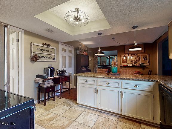 3rd image of 2146 Timber Creek Ct S