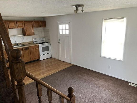 5th image of 811 N Main St #1