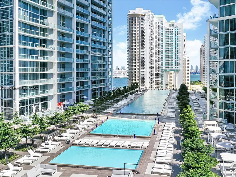 475 Brickell Ave #1910 — Photo 18