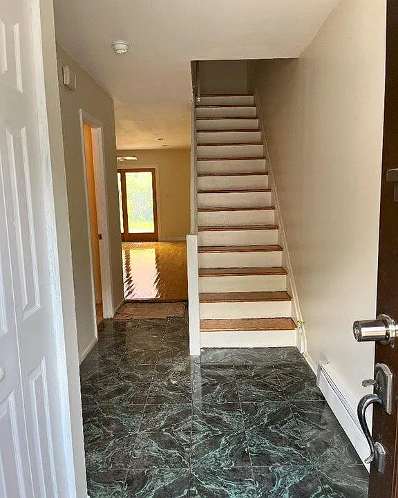 Front Entryway