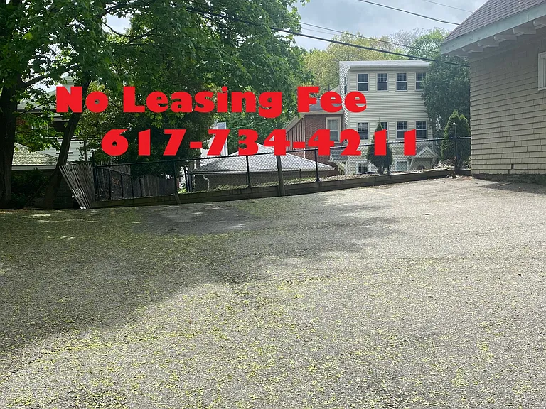592 Cambridge St — Photo 7