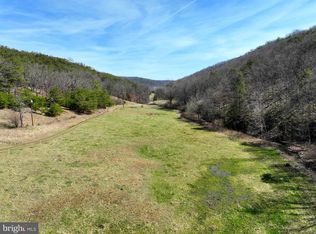 1912 Double Cribbs Rd, Burlington, WV 26710