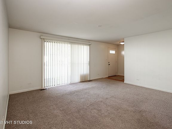 3rd image of 211 Kendrick Ct #211