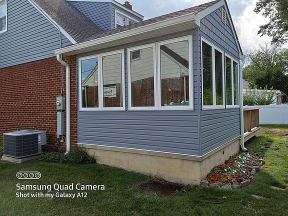 Shade/sun room windows